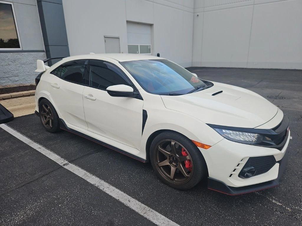 honda civic hatchback 2017 SHHFK8G72HU201514 image honda civic hatchback 2017 SHHFK8G72HU201514 image
